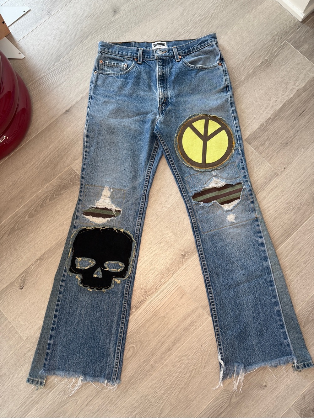 Levi's 517 Reworked Flare Jeans SLVDGE 1/1 Skull Peace Patch Grunge Y2K W34